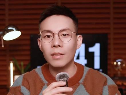 🌟2025热门扫地机器人推荐!买对不买贵 每次做家务都感觉身体被掏空?
上期分享了洗地机选购口诀,这次直接上硬货——盘点6款闭眼入不踩雷的扫地机器人!
解放双手,从拥有一台靠谱的“清洁管家”开始✨
🔥 科沃斯X11 Pro
全能标杆,热水洗+全能基站
自动集尘、洗烘、上下水、除菌一气呵成
适合追求极致解放双手的家庭
🔥 石头P20 Ultra
双机械臂擦边角手拿把掐
自动抬升拖布,地毯清洁友好
适合经常清洁地毯或边角死角的家
🔥 科沃斯T50 Pro
性价比热水洗首选,70~75℃高温除油污
自动集尘+热风烘干,3L大水箱续航久
适合看重高温清洁和性价比的用户
🔥 云鲸逍遥002Max
“会思考”的路径规划,复式楼层也智能
轻集尘+自动洗烘,安静低调实力派
适合多层户型或偏爱安静工作的家庭
🔥 石头P10S Pro
电控水箱精准控水,30档湿度可调
可选自动上下水,性价比基站款
适合木地板家庭或对湿度控制要求高的场景
🔥 科沃斯T80S
新品强劲吸力,胶刷防缠绕一流
适合养宠或长发家庭,清洁维护更省心
(新品持续解锁中,期待实测!)
💡选择小贴士:
看重热水洗拖布:选科沃斯X11 Pro或T50 Pro
需要极致边角清洁:看石头P20 Ultra
家里有地毯或复式楼层:考虑石头P20 Ultra或云鲸逍遥002Max
追求高性价比基站功能:石头P10S Pro很能打
#智能机器人 #扫地机器人测评 #买了不后悔的家电 #智能扫地机器人 #智能家电