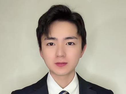 美国运动员霍诺德成功徒手攀爬508米高台北101,耗时约1小时31分钟