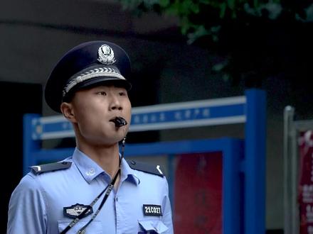 浅发一下
军训vlog
#警校生 #藏蓝青春 #这大概就是青春的样子 #孤勇者 #军训