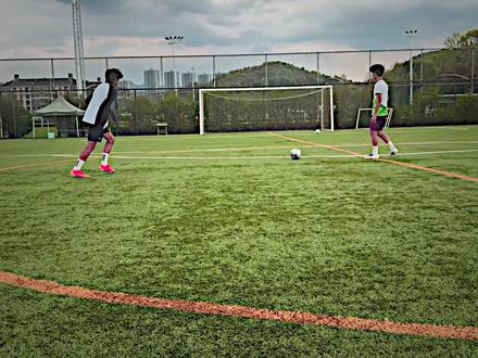 @双子星来拍 “预备节”#football #七彩阳光 #弧线球