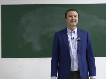 教资面试试讲真题-小学语文-《王戎不取道旁李》 试讲的时候,不要拘泥于一些没有来头的、虚张声势的说法,看教案就大大方方的看,该停顿停顿、该微笑微笑,自然放松点,卡壳了,咱们就看看教案,思考一下,然后再继续讲课,不要慌。#教资 #教资面试 #教师资格证面试 #试讲