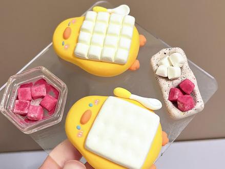 沉浸式拌霉豆腐喽~#超轻粘土#粘土教程#粘土#霉豆腐手工制作