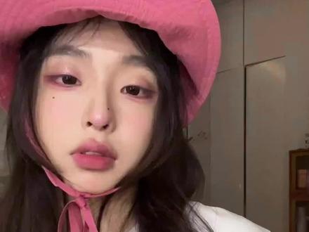 大家好 今天是草莓熊#vlog日常 #美妆 #化妆 #种草