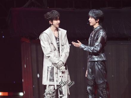 奇文《第二类我》拉票环节全程直拍
#左奇函 #杨博文 #奇文 #荣耀之战