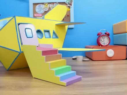 橡皮泥人绿泡泡:绿泡泡坐飞机头等舱,还吃了好多美味的食物! #早教益智 #亲子乐园 #手偶