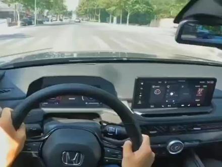 本田雅阁和福特蒙迪欧,技术明显不是一个档次