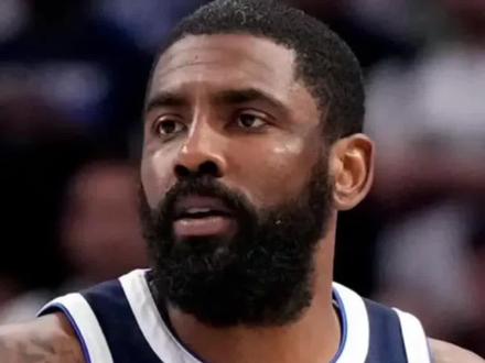 重磅交易,独行侠与活塞交易,活塞获得欧文,独行侠得到艾维、哈里斯及两个次轮#欧文交易 #艾维交易 #活塞交易 #独行侠交易