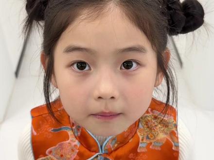 哈哈,蔓狗子真好玩儿~
#骗你生女儿系列 #甜妹统治世界🎀 #生孩子就是拿来玩儿的 #小话痨日常