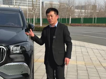 这车不比路虎香吗? 22年#奔驰 #迈巴赫 #GLS480 行驶4.8万公里,精品车况,双色内饰,座椅按摩,后娱香氛…#郑重二手名车 #小郭总说车