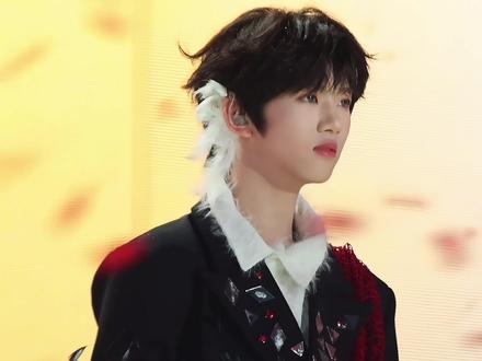 想听你唱给世界听
张函瑞26号新音《野心家》直拍
神的孩子在唱歌
#舞台直拍 #直拍 #新年音乐会 #张函瑞