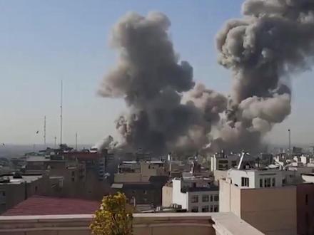 没制空权该怎么打?决定伊朗生死的人,或并不在于国家最高决策层 #零基础看懂全球 #全球创作者计划 #春节世界观察 #新年囤点专业货 #青年创作者成长计划