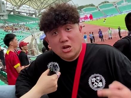 纵使乌云密布,阳光终会照耀!@拉尔夫朗尼克(爆棚)
#陕西长安联合 #足球 #陕西队西北狼
#中乙 #足球的魅力
