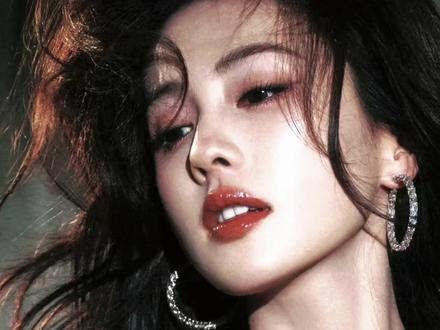 “为什么人们总喜欢在背后窃窃私语,因为我永远走在他们前面” #白鹿 #奔跑吧 #跑男 #综艺