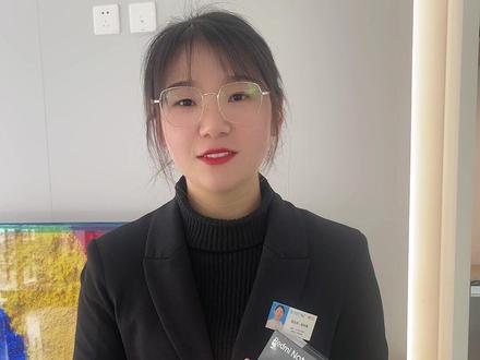 苹果新品发布会2023视频 af003ba08e4c92fb331489bf0d6ef1d4~tplv-dy-resize-origshort-autoq-75:330.jpeg?x-expires=2011122000&x-signature=vGt2HmBWAqGFo01%2BfC08sp%2F9%2BvY%3D&from=3213915784&s=PackSourceEnum_AWEME_DETAIL&se=false&sc=cover&biz_tag=pcweb_cover&l=20230927051822D7E60D49DC57FD3EA082