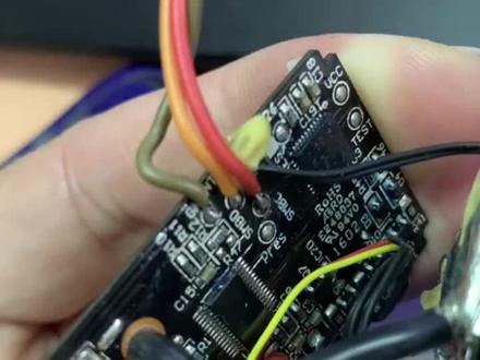 谁的大疆电池锁了可以找我,免费解锁