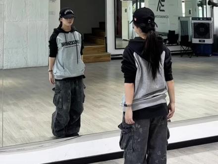 简单又好看的小舞蹈 学起来#倩酱编舞 #第三个吻痕 #编舞 #舞蹈教学 #舞蹈分解教学视频