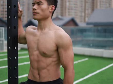 你有过这样的情况吗?#徒手健身者 #含胸驼背 #体态纠正