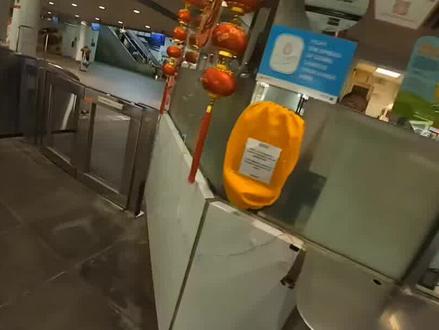 新加坡初印象及地铁攻略,中文并没有想象的好用 #旅行推荐官 #旅行大玩家 #旅游攻略 #新加坡旅游 #环球旅行