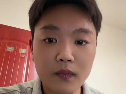 2025年高考最低录取线 物理组
总招生计划51万7357 对应分数 293
本科计划30万1067 对应分数 452
公办本科计划21万3097 对应分数 498
民办本科招生计划8万7320 对应分数 452
专科 21万6290 对应分数 293
公办专科14万 9376 对应分数 360
历史组
招生计划23万1700 对应355
本科招生计划6万9703 对应 491
公办招生计划4万2240 对应分数525
民办招生计划2万7360 491
专科总计划 16万1997对应355
公办计划 10万9971 394分
以上计划不包含高收费和单列计划,本科下降十分,专科下降20分左右参加价值更大,#2025高考 #志愿填报 #高考出分 #高考 #金榜题名