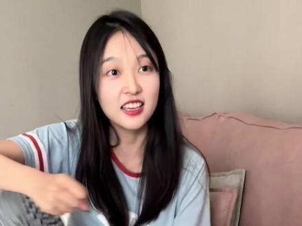 你们会玩这个游戏吗?哈哈哈哈#情侣日常 #唬牌