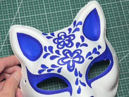 粉丝说想看我画一期这个蓝色图案的面具,必须安排! #纯手绘作品 #手绘 #面具 #跟着抖音学画画 #面具之下是更美的面具 @抖音小助手
