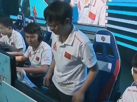 《贵在坚持》#穿越火线