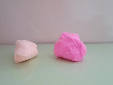 少儿彩泥手工3:卡通版丸子头女孩,做上一排排放在家里做装饰 #超轻粘土手工 #手工diy #创意手工 #亲子互动 #原创手作 #粘土教程