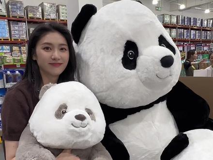 山姆看到了超大熊猫🐼#山姆会员店 #熊猫