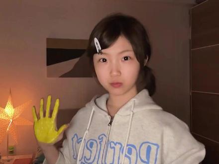 给你看看这双脏手如何3秒变仙女 全网都在手搓的颜料变装,粉彩唯美风简直绝了#手搓颜料转场 #手搓粉彩风转场来了 #转场 #粉彩风