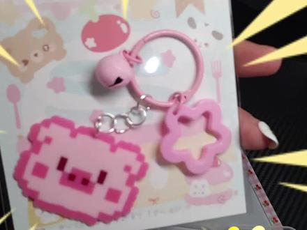 今天拼的是粉色小猪#拼豆 #拼豆豆 #手工 #努力搞钱 #拼豆教程