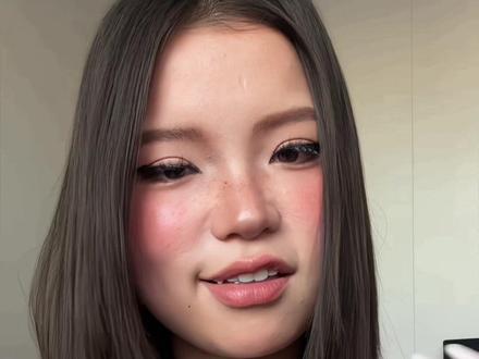 感谢美宝们的小心心 破1000啦 妆教呈上 适合像我一样五官扁平 塌鼻梁的宝宝们 快收藏跟练起来吧#亚裔妆教程 #五官扁平方圆脸 #五官扁平亚裔妆 #方圆脸妆容 #轻欧美妆教程