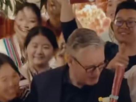 英国首相斯塔默打卡云南菜!这口滇味,凭什么征服世界?