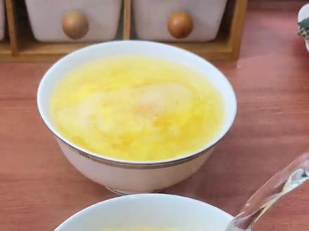开水冲鸡蛋,治疗孩子抽动金不换,平时在家就能做! #小儿抽动症 #儿科医生