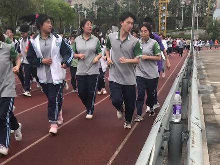 这大概就是青春的样子