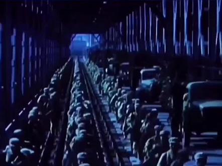 #中朝合唱团!#中国人民志愿军抗美援朝战歌!#场面壮观 #铭记历史致敬英烈 !