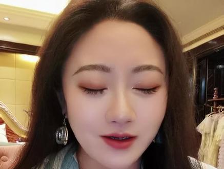我辞退我家阿姨的理由——每天工作三小时,一个月4500,煮不出来溏心蛋……啊~苍天啊,我到底什么时候能吃到溏心蛋……