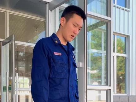 #安全用电 如果不小心触电该怎么办,你知道吗? 让#蓝朋友 教你如何#自救