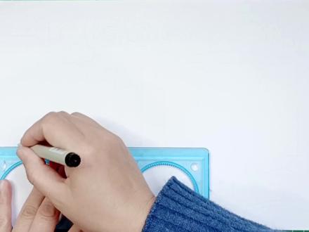 这款七巧板手抄报讲了一个涂色的技巧,学会了可以涂色更漂亮 #手抄报模板 #手抄报 #手抄报作业 #七巧板手抄报