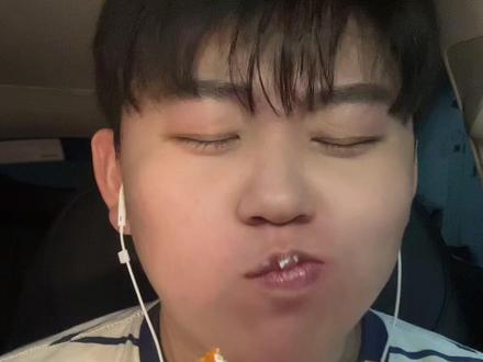 生巧鸭血奶油面包
#面包