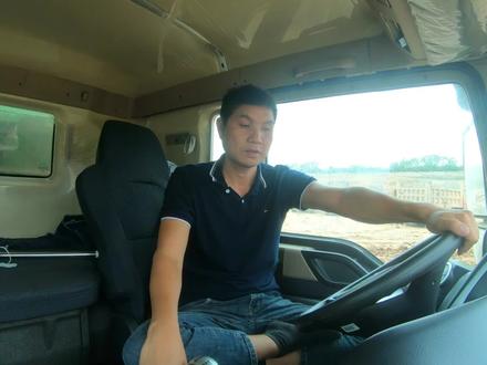 豪沃TX双桥自卸车仪表台开关操作篇之取力器开关