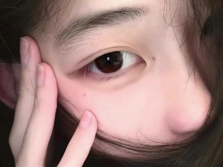 像这种忧郁的氛围感照片直接素颜来拍 妆都不用画#拍照姿势 #拍照教程 #p图教程