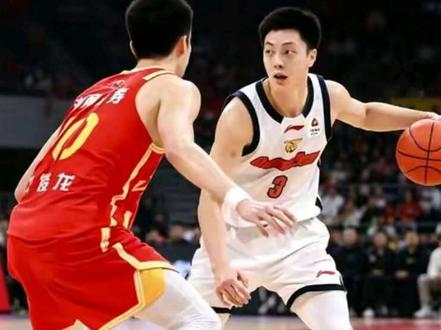 视频标题:
CBA八强赛改三局两胜!广东曾因此遭黑七,今年爆冷风险拉满
视频简介:
本赛季CBA季后赛4月28日开打,赛制调整为3-3-5-7,八强战重回三局两胜!上一次该赛制下,广东被广厦上演CBA历史首次“黑七”奇迹。此次调整为国家队与全运会让路,中下游球队崛起让短赛制爆冷概率飙升,辽粤豪门面临严峻考验。
关键词:
#CBA #辽宁男篮 #DOU来CBA #CBA季后赛 #黑七奇迹