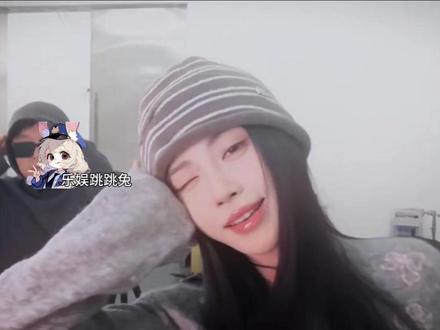 这样活人感的小鞠请多来!! #鞠婧祎 #抽象 #搞笑 #考古 #娱乐评论大赏