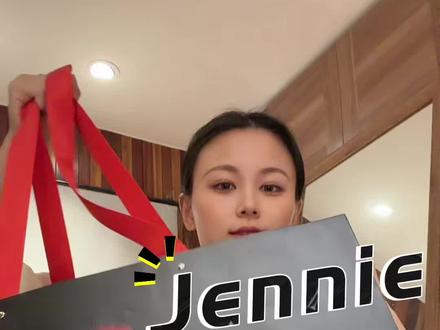 名创优品你令我刮目相看
Jennie联名大开箱
看看我在上海快闪店都买到了哪些好东西吧
#jennie名创优品联名
#jennie联名名创优品
#开箱