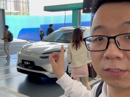 海狮06ev闪充版,现场充电实测#2026款海狮06ev #比亚迪第二代刀片电池 #比亚迪第二代刀片电池来了 #比亚迪闪充封神时刻#海洋新春焕新季