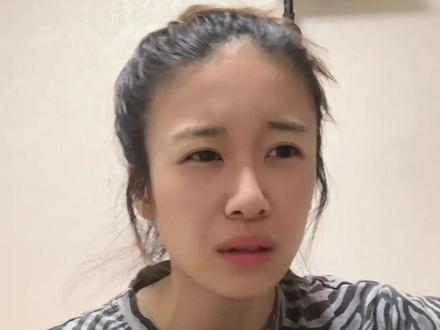 学习吉他第21天…第4次课…第1次觉得好难好难好难…能练下来吗?😓🤦
#吉他初学者 #吉他🎸 #零基础学吉他 #一本正经乱弹琴 #学琴之路