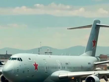 俄罗斯“末日飞机”降落德黑兰,核战指挥中心开始“跨国办公”? #俄罗斯军事#伊朗核问题 #末日飞机 #核威慑 #地缘政治