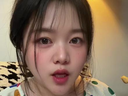 今天唠的有点长 不过~你也可以吃一吃,我磕糖很少脑补,我害怕无中生有,更喜欢从本质层面去考量一个事情#pondphuwin #小面包 #陈普明 #磕糖