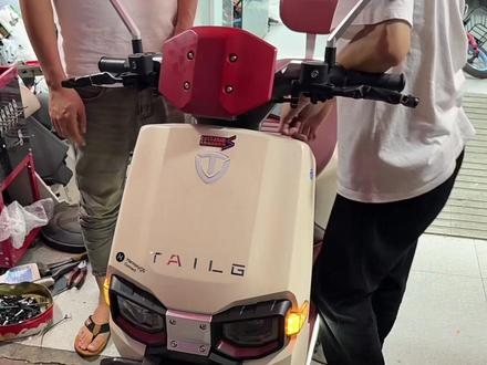 #台铃骑遇春天 #台铃苍穹2026#台铃苍穹 #台铃骑遇春天 #台铃苍穹2026#台铃苍穹 台铃苍穹 复古红,长续航,跑得远