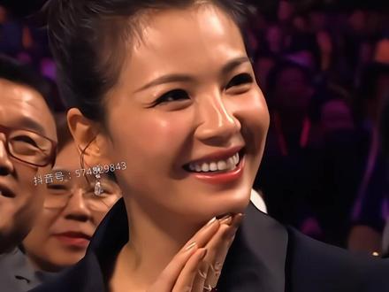 #玉芬给我下了毒 玉芬呐小玉芬快点儿给我解毒,冲我抛个媚眼儿一身大病全解除,彪哥为你赌上青春愿意为你输,开着大奔和你结婚就想跟你处……